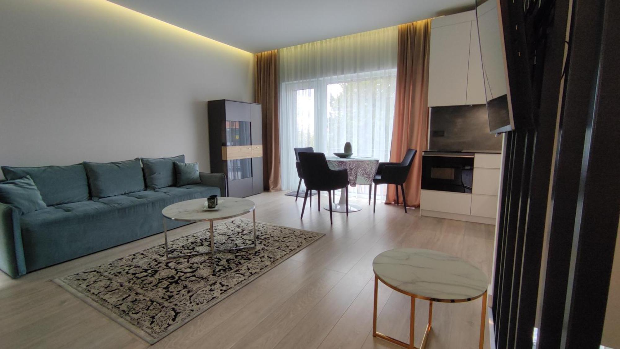 New J&R Apartment Near Girstutis, Free Private Parking & Self Check-In Kaunas Exterior photo