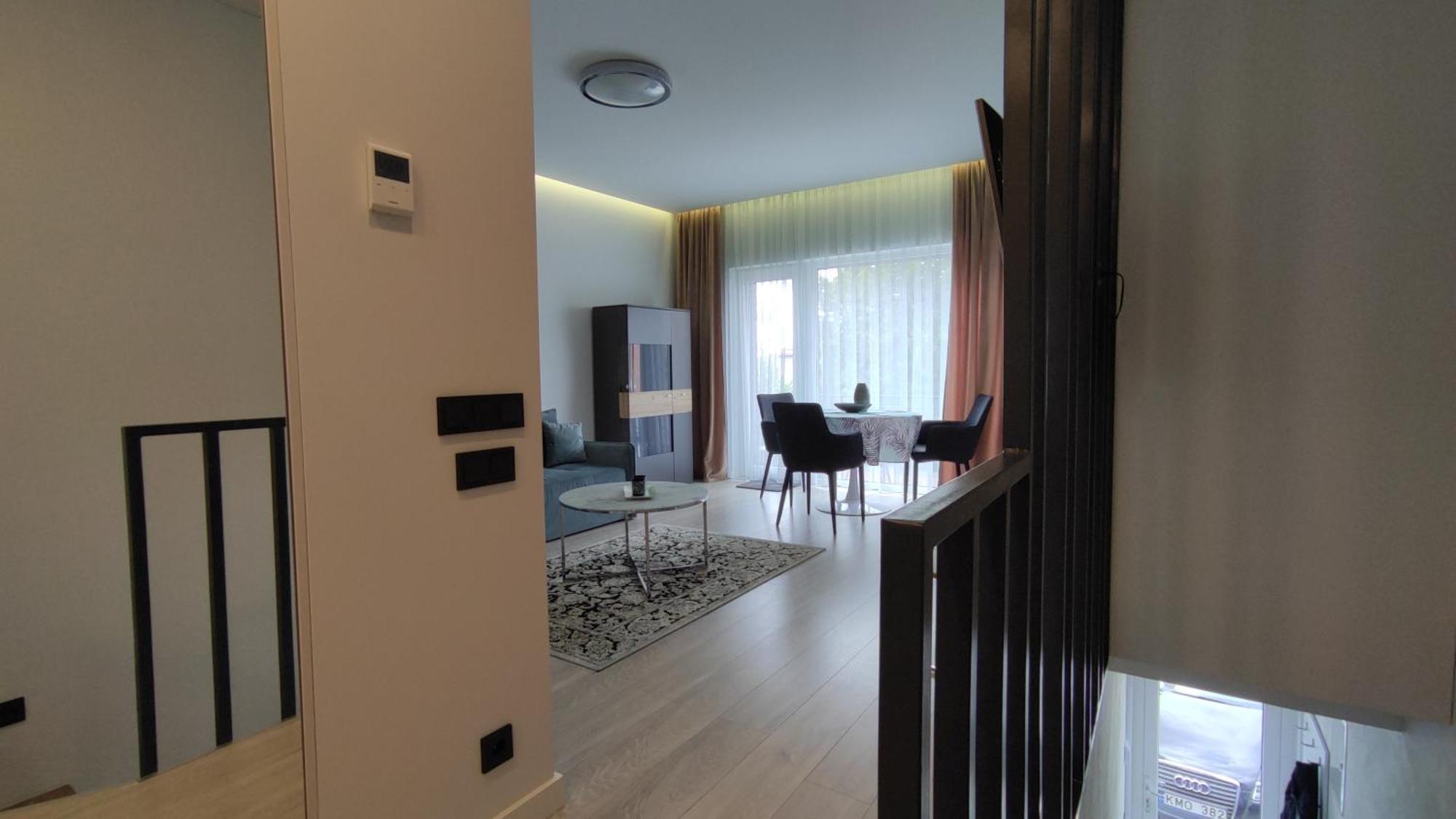 New J&R Apartment Near Girstutis, Free Private Parking & Self Check-In Kaunas Exterior photo