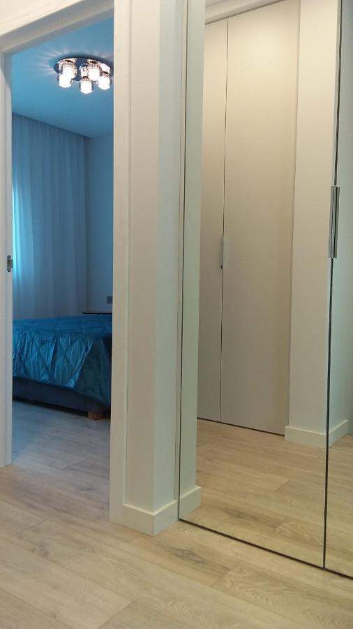 New J&R Apartment Near Girstutis, Free Private Parking & Self Check-In Kaunas Exterior photo